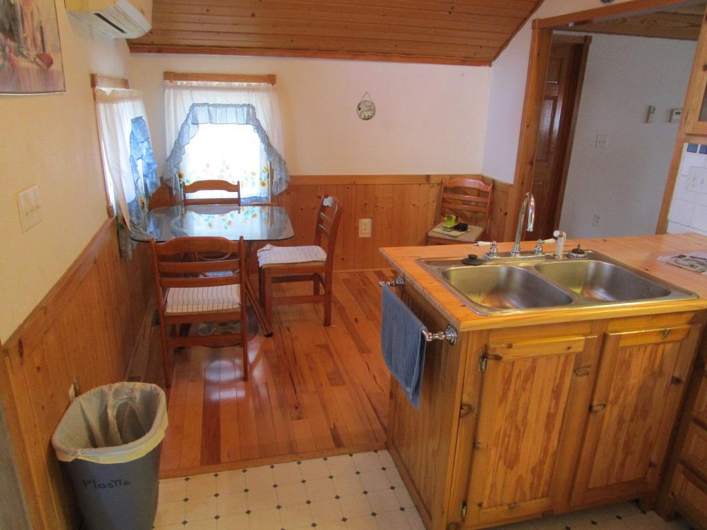 205 Center Street Waldron, MI 49288 - Photo 9 of 18 Bailey07