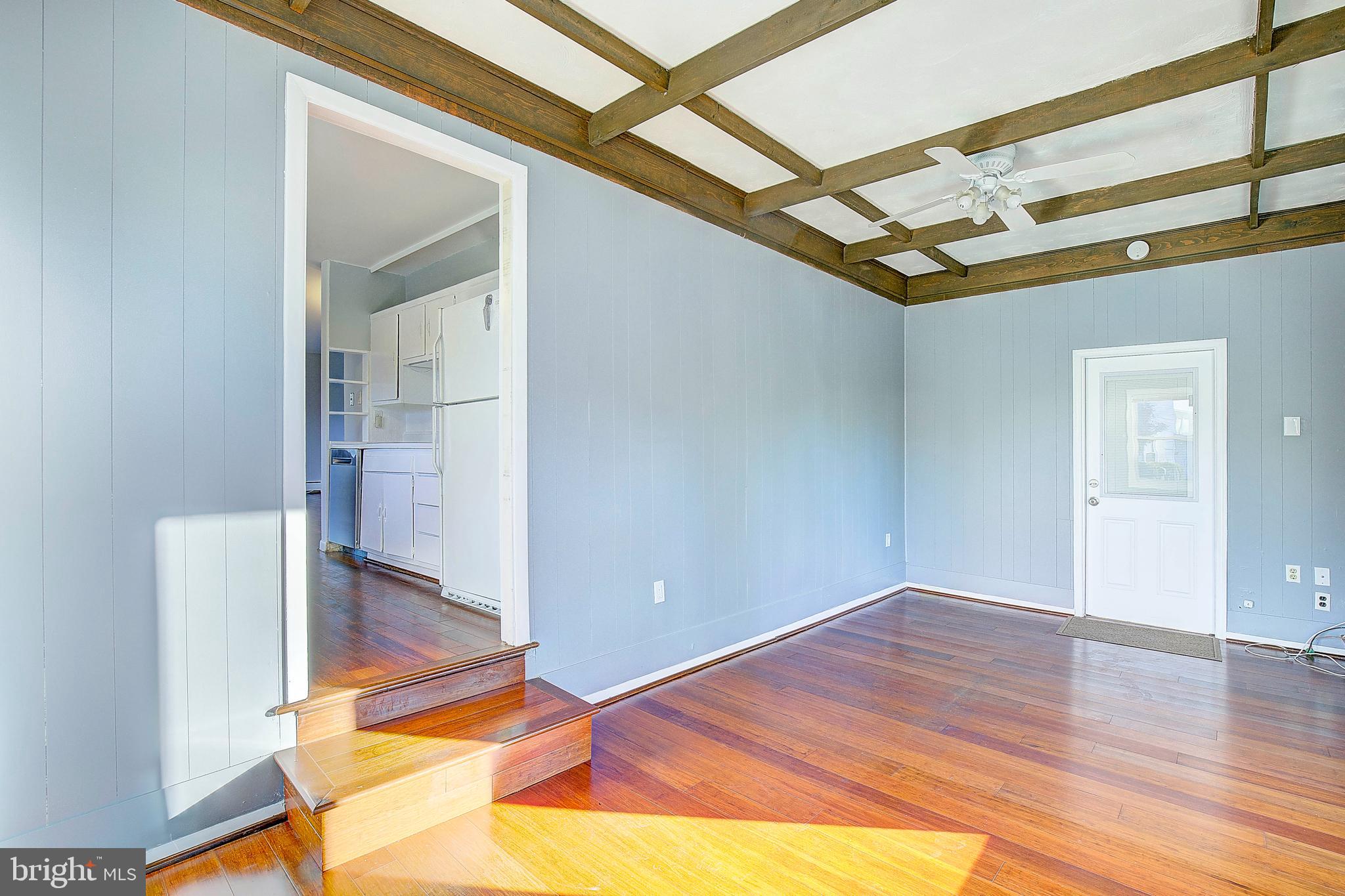 111 Oakwood Road Edgewater, MD 21037 - Photo 12 of 27