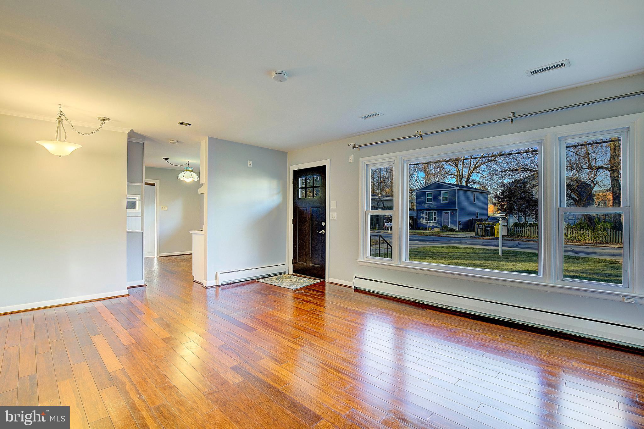 111 Oakwood Road Edgewater, MD 21037 - Photo 6 of 27