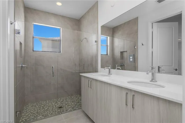 $2,550 | 5763 Agostino Way, Ave Maria, FL 34142