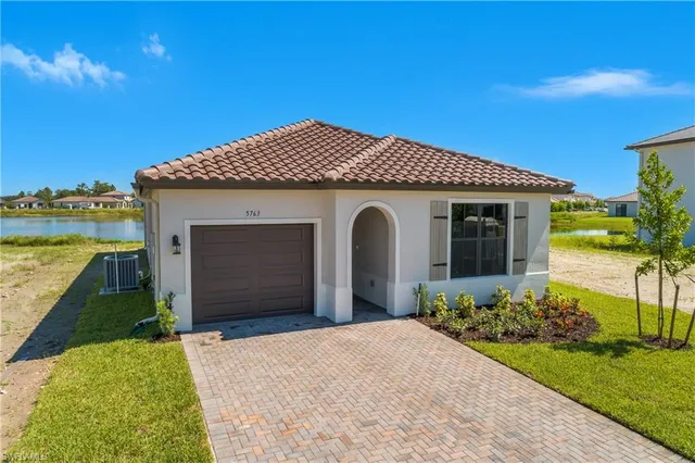 $2,550 | 5763 Agostino Way, Ave Maria, FL 34142