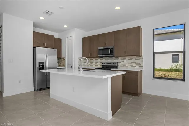 $2,450 | 5763 Agostino Way, Ave Maria, FL 34142