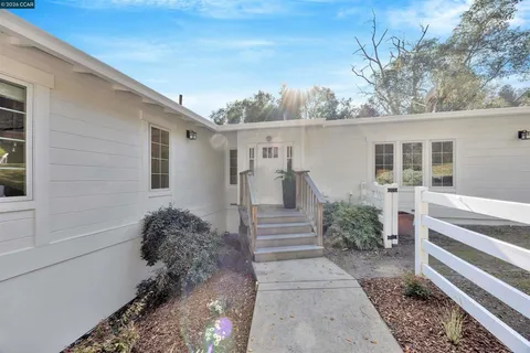 $1,799,000 | 1847-1847 Reliez Valley Road, Lafayette, CA 94549