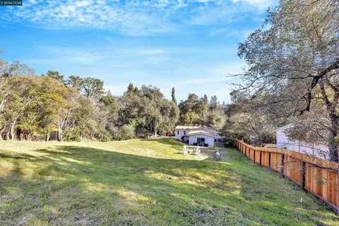 $1,799,000 | 1847-1847 Reliez Valley Road, Lafayette, CA 94549