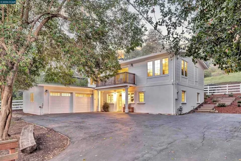 $1,799,000 | 1847-1847 Reliez Valley Road, Lafayette, CA 94549