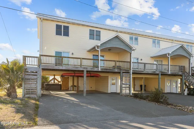 $679,000 | 208 Beaufort Avenue, Unit 1, Atlantic Beach, NC 28512