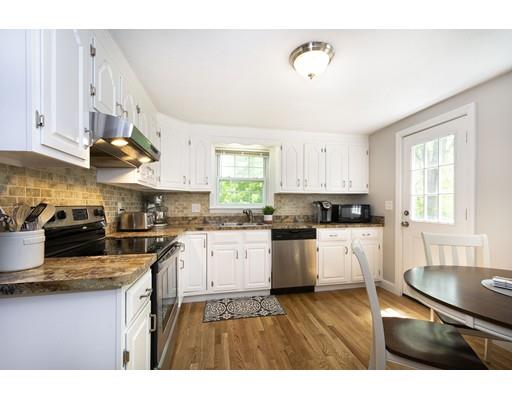51 Gerard Road Norwell, MA 02061 - Photo 5 of 20 Gallery Image 5