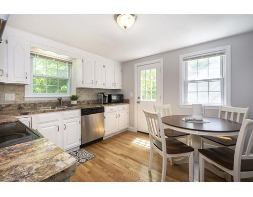 51 Gerard Road Norwell, MA 02061 - Photo 6 of 20 Gallery Image 6