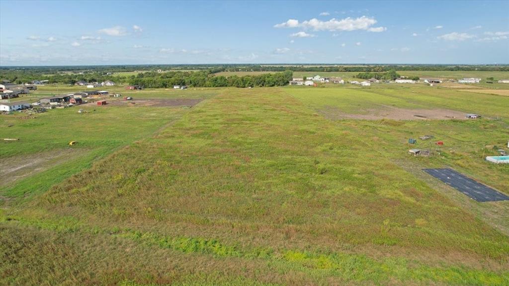 Tbd Tbd Us-69 Celeste, TX 75423 - Photo 12 of 12 a view of an ocean