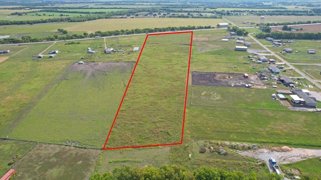 Tbd Tbd Us-69 Celeste, TX 75423 - Photo 6 of 12 a view of a lake