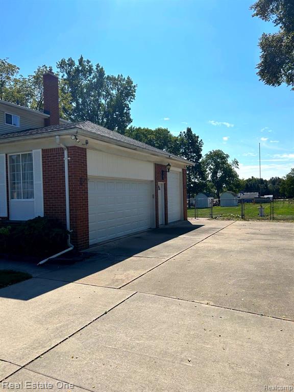 710 Creston Road Troy, MI 48085 - Photo 64 of 72