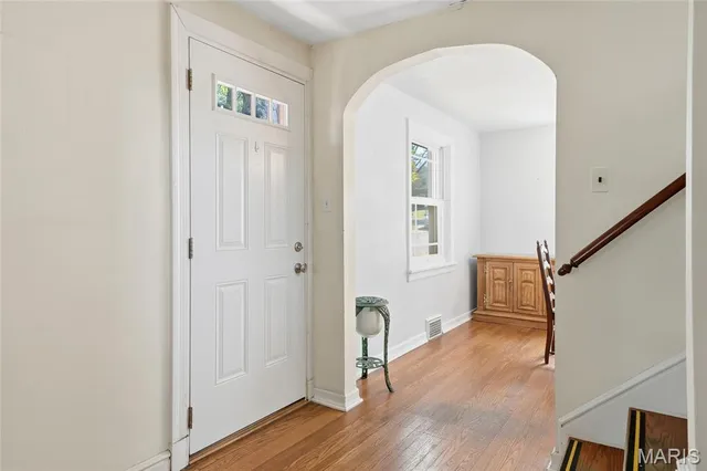 $233,500 | 1077 North Jackson Avenue, University City, MO 63130