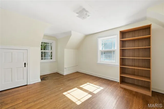 $233,500 | 1077 North Jackson Avenue, University City, MO 63130