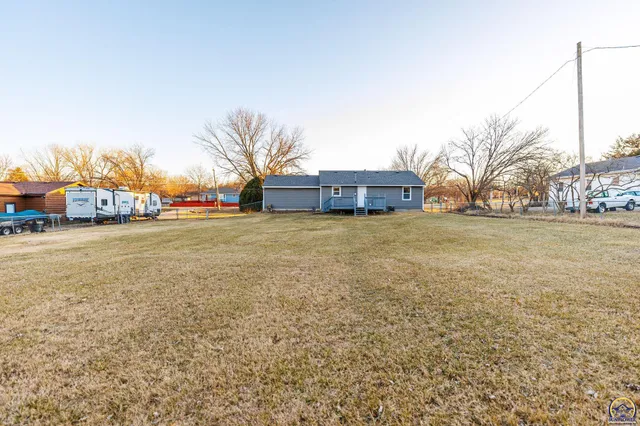 $174,500 | 2030 Southeast 37th Street, Topeka, KS 66605