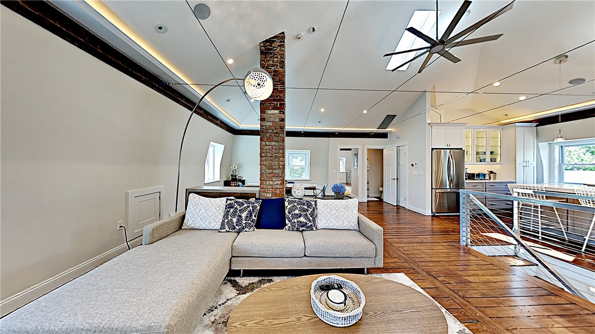 21 School Street, Unit 4 Newport, RI 02840 - Photo 17 of 34