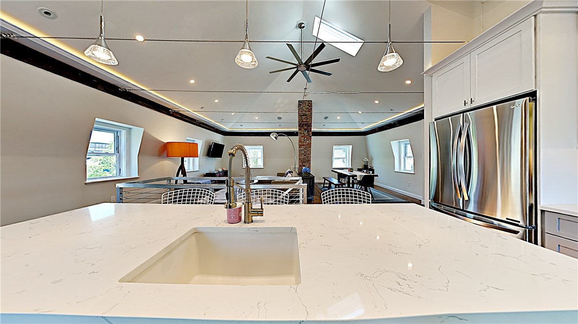 21 School Street, Unit 4 Newport, RI 02840 - Photo 9 of 34