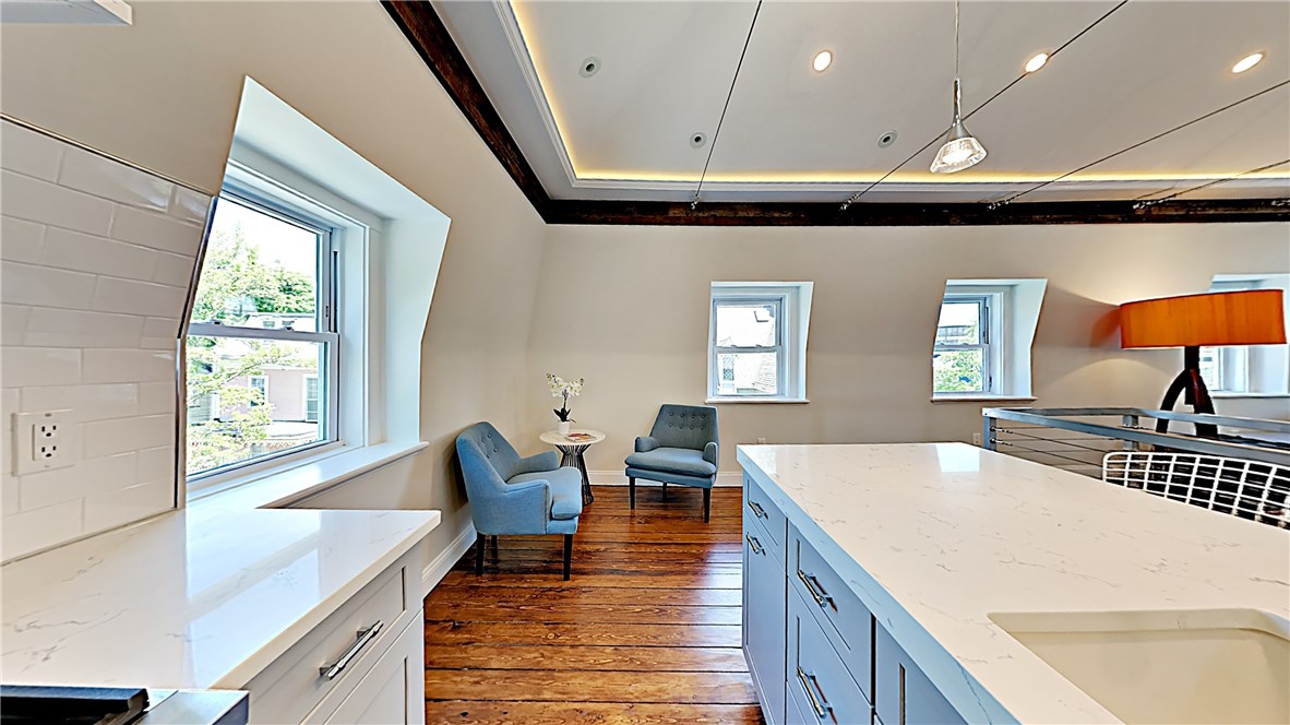 21 School Street, Unit 4 Newport, RI 02840 - Photo 10 of 34