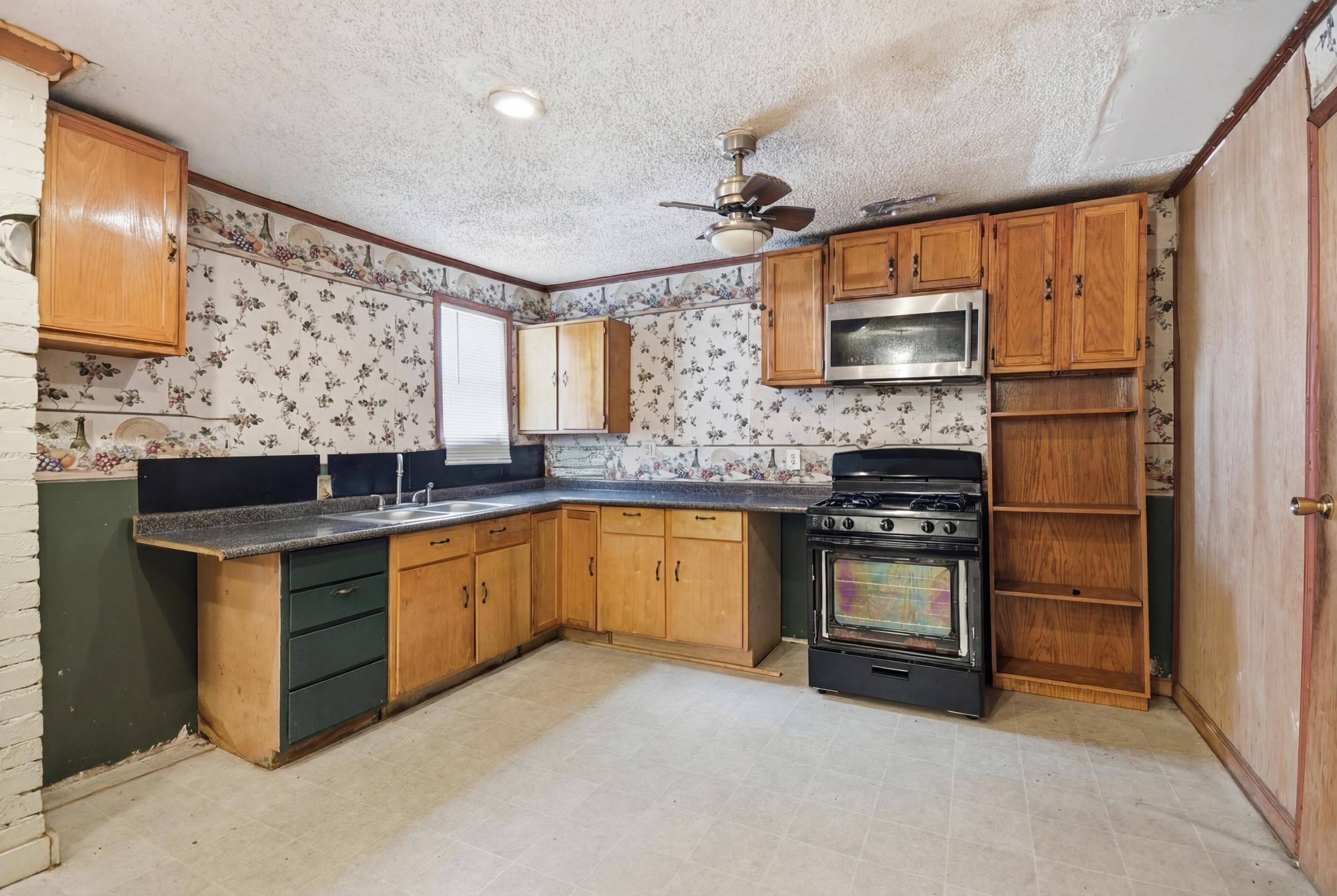 12 East Peebles Road Memphis, TN 38109 - Photo 12 of 33 Gallery Image 12