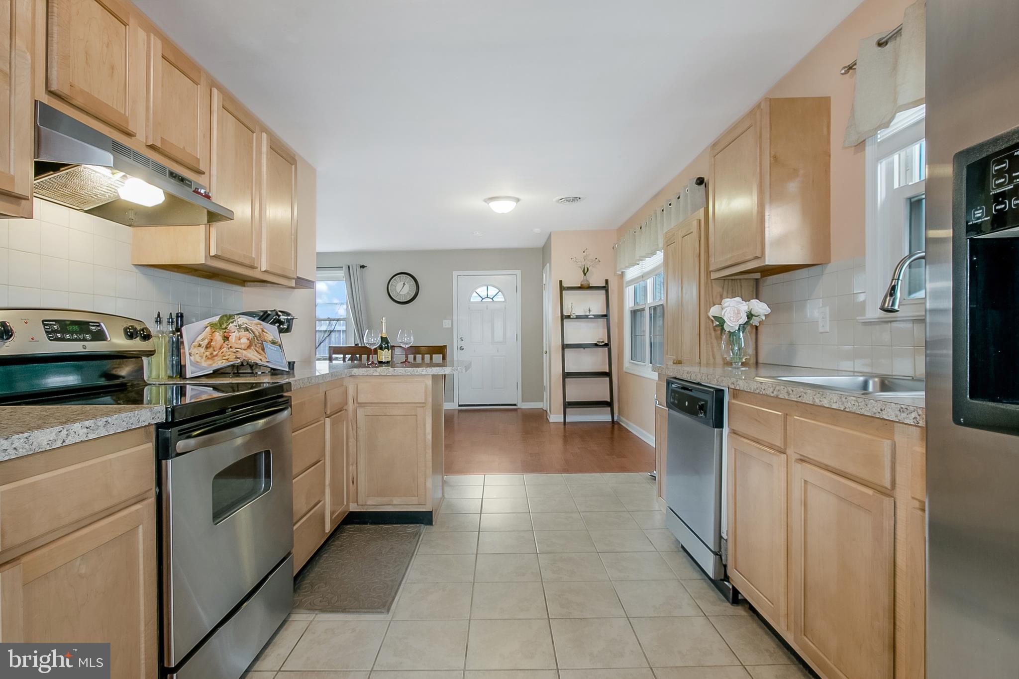 402 Bennington Road Wilmington, DE 19804 - Photo 7 of 28 Gallery Image 7