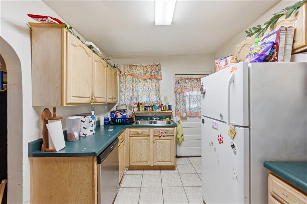 1133 9th Street McKees Rocks, PA 15136 - Photo 12 of 27