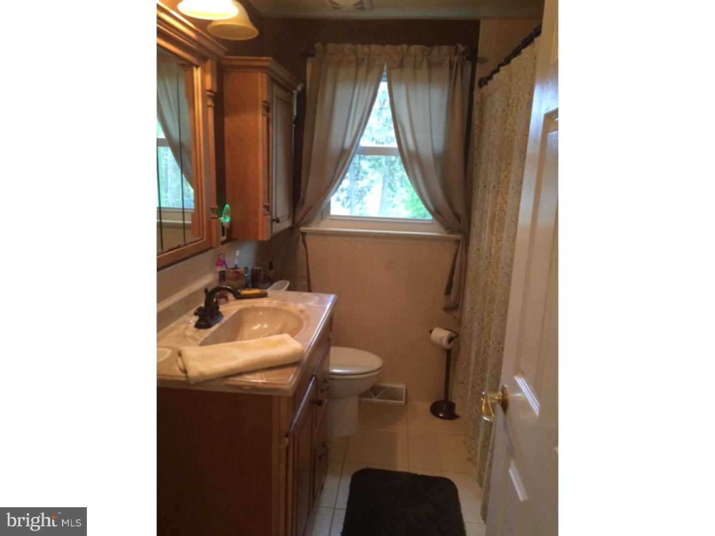 27 Over Road Feasterville-Trevose, PA 19053 - Photo 18 of 23 Bathroom