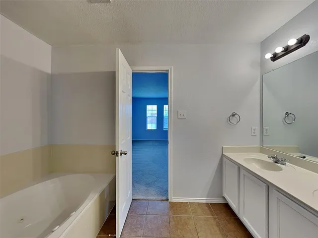 $2,500 | 12885 Kiltartan Drive, Frisco, TX 75035