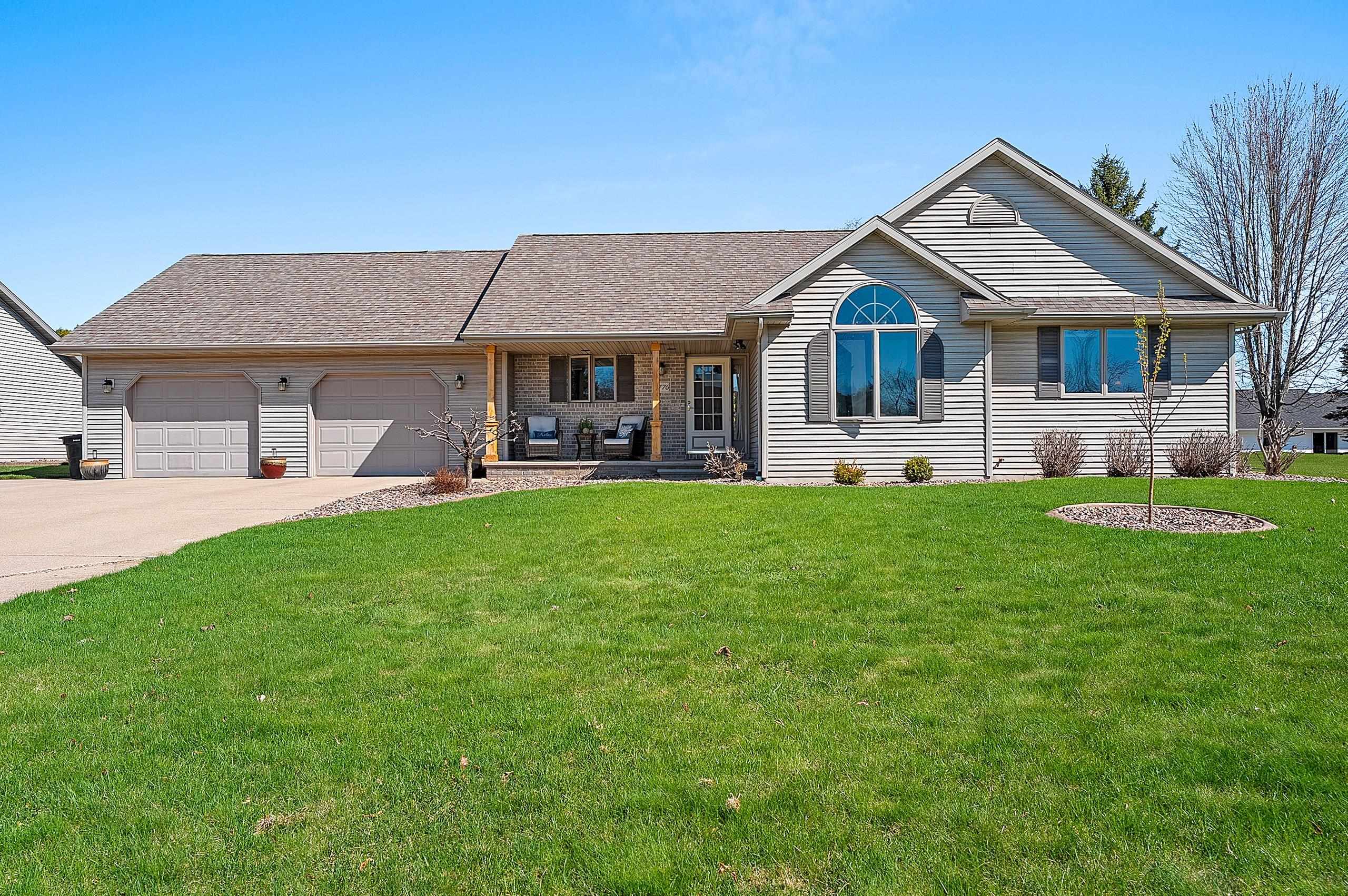 2776 Steamboat Springs Run Green Bay, WI 54313 - Photo 1 of 90