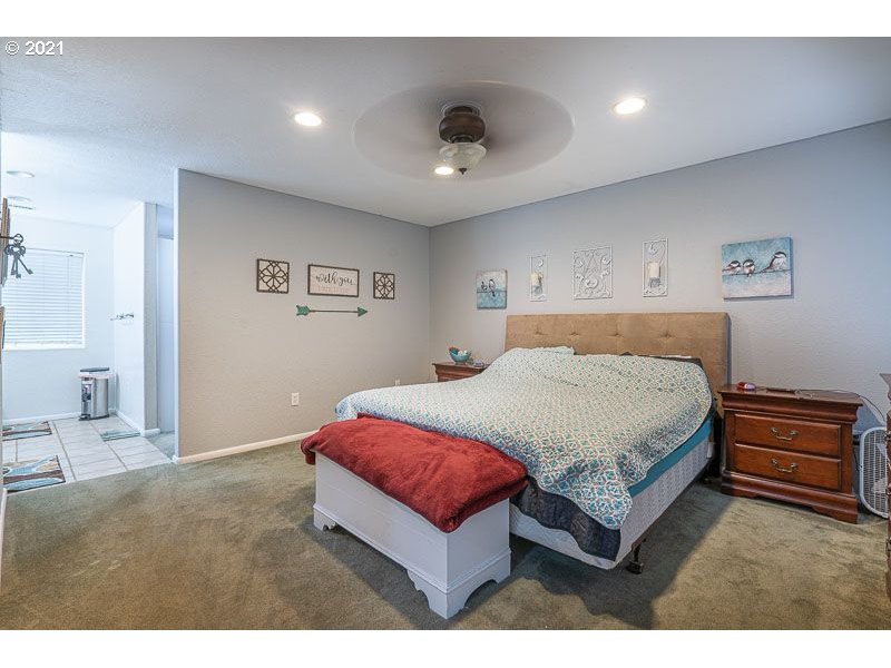 403 Hrubetz Road Southeast Salem, OR 97302 - Photo 20 of 27 Gallery Image 20