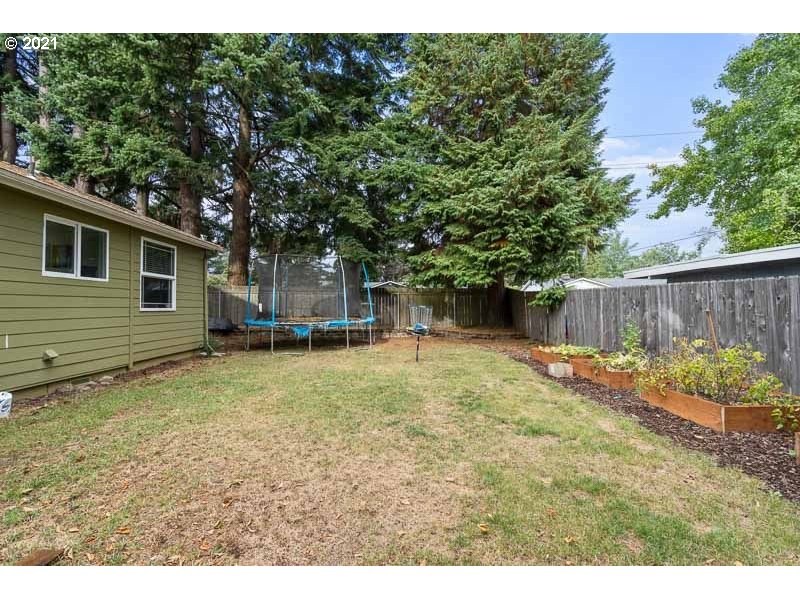 403 Hrubetz Road Southeast Salem, OR 97302 - Photo 26 of 27 Gallery Image 26