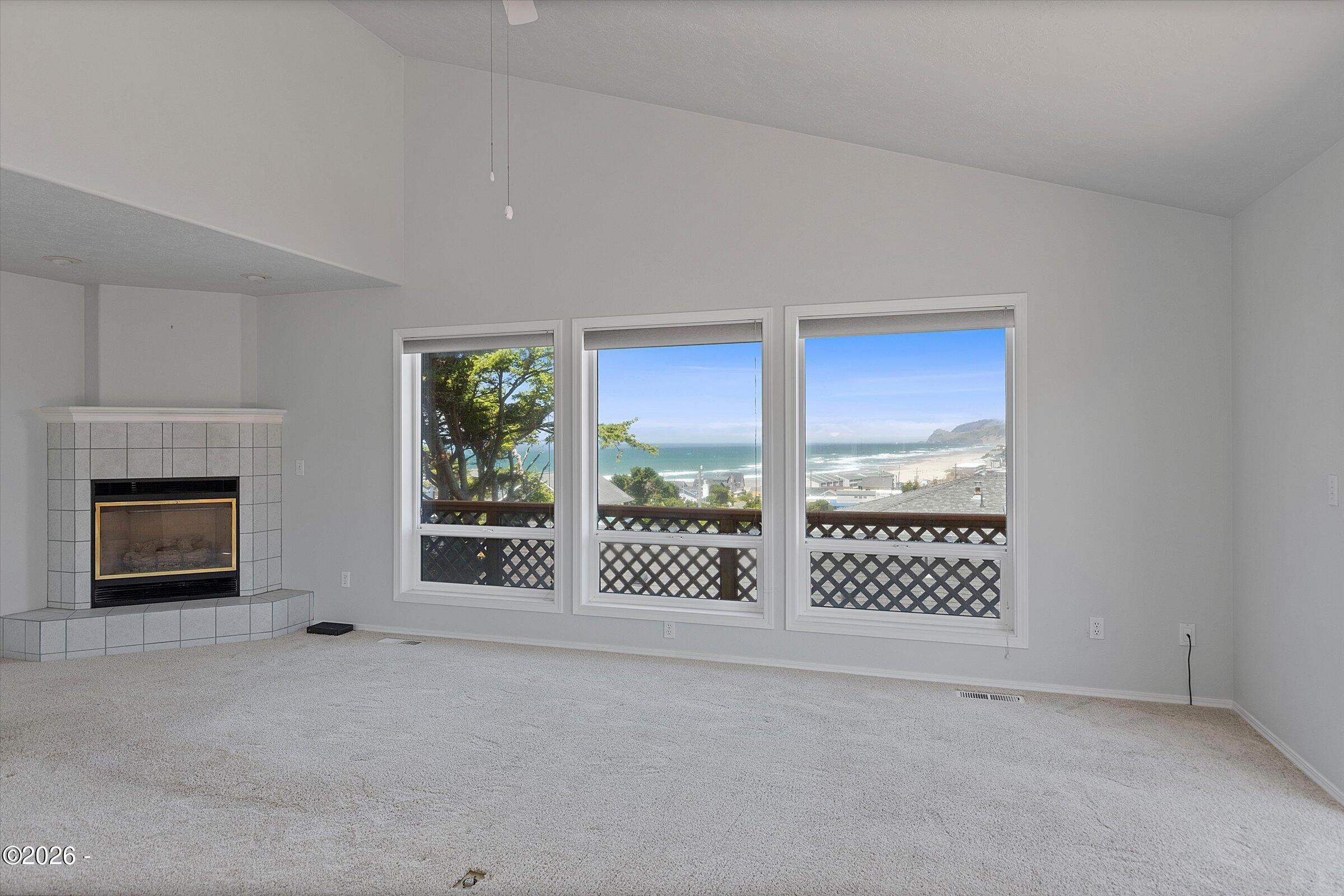 935 Southwest 7th Street Lincoln City, OR 97367 - Photo 7 of 50