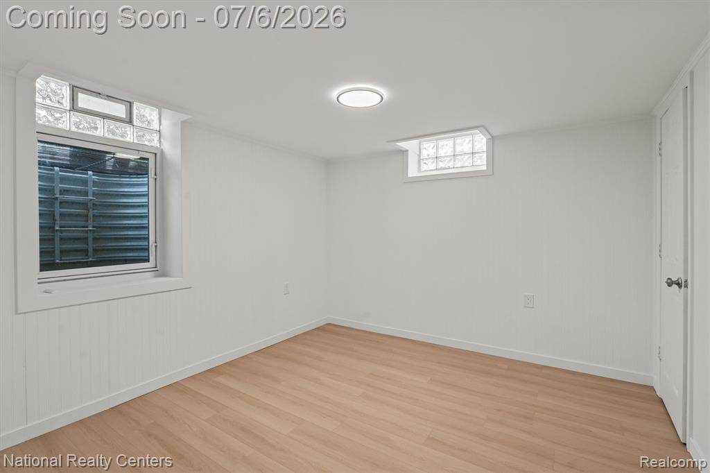 9984 Hemingway Redford, MI 48239 - Photo 20 of 33