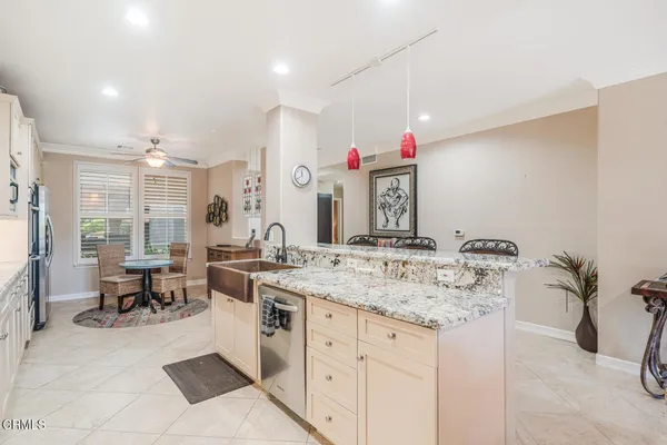 $1,300,000 | 1512 Seabridge Lane, Oxnard, CA 93035