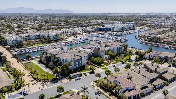 $1,300,000 | 1512 Seabridge Lane, Oxnard, CA 93035