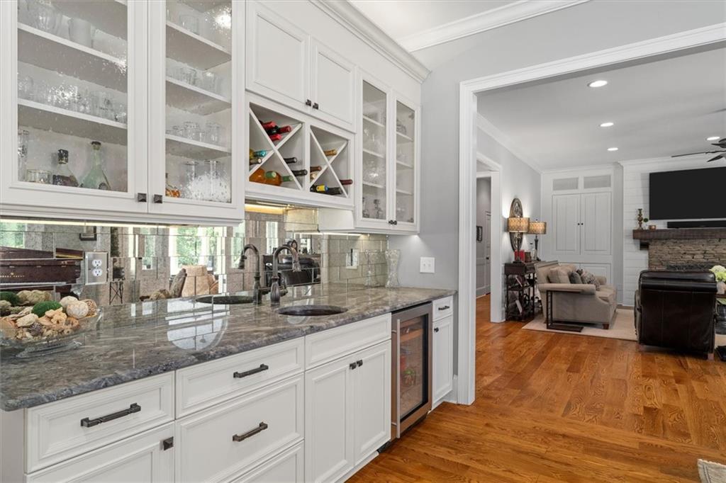 110 Manor Ridge Drive Woodstock, GA 30188 - Photo 18 of 105