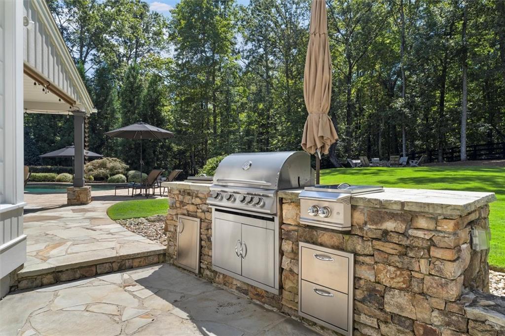 110 Manor Ridge Drive Woodstock, GA 30188 - Photo 40 of 105