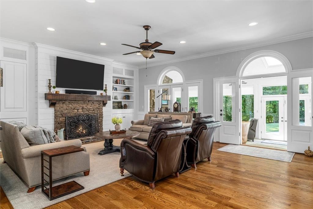 110 Manor Ridge Drive Woodstock, GA 30188 - Photo 10 of 105