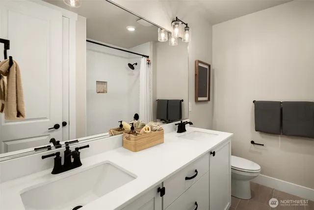 $1,879,990 | 14306 149th Place Northeast, Unit 2, Woodinville, WA 98072