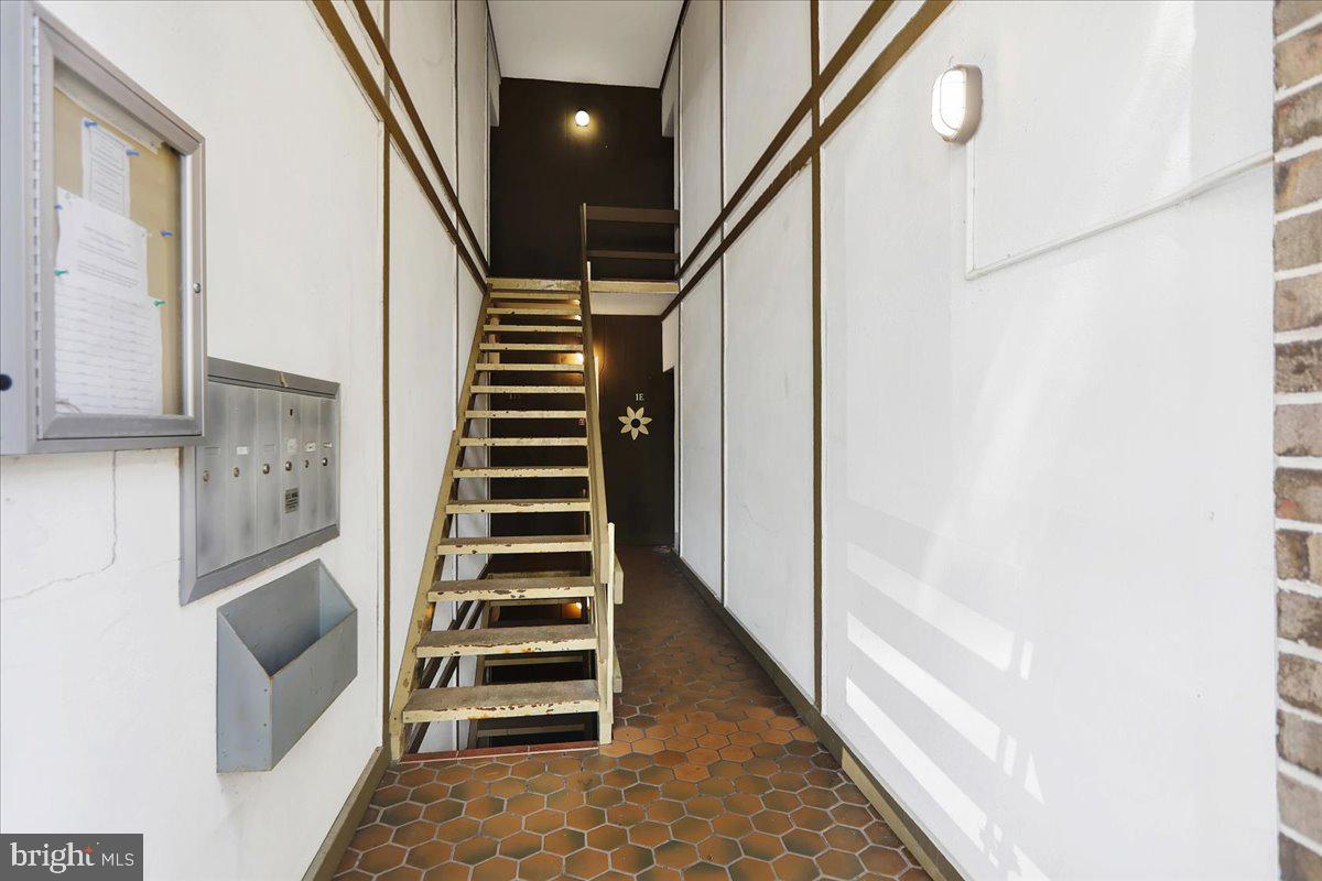 1 Fairway Road Reading, PA 19607 - Photo 2 of 26