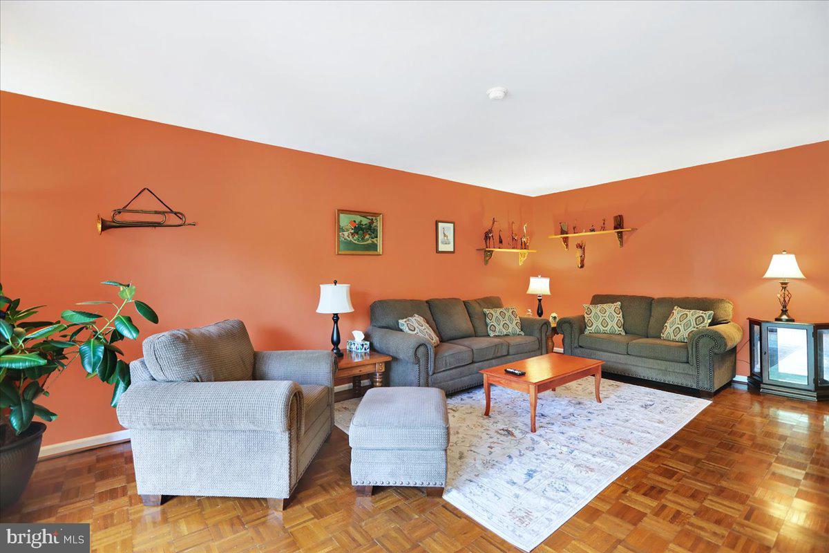 1 Fairway Road Reading, PA 19607 - Photo 5 of 26