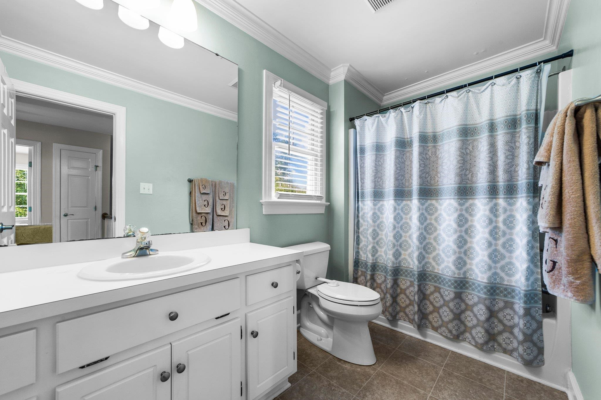 2012 Laurel Valley Way Raleigh, NC 27604 - Photo 17 of 25 Bathroom