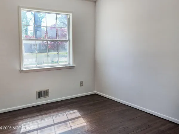 $2,600 | 202 Keller Street, Bayville, NJ 08721