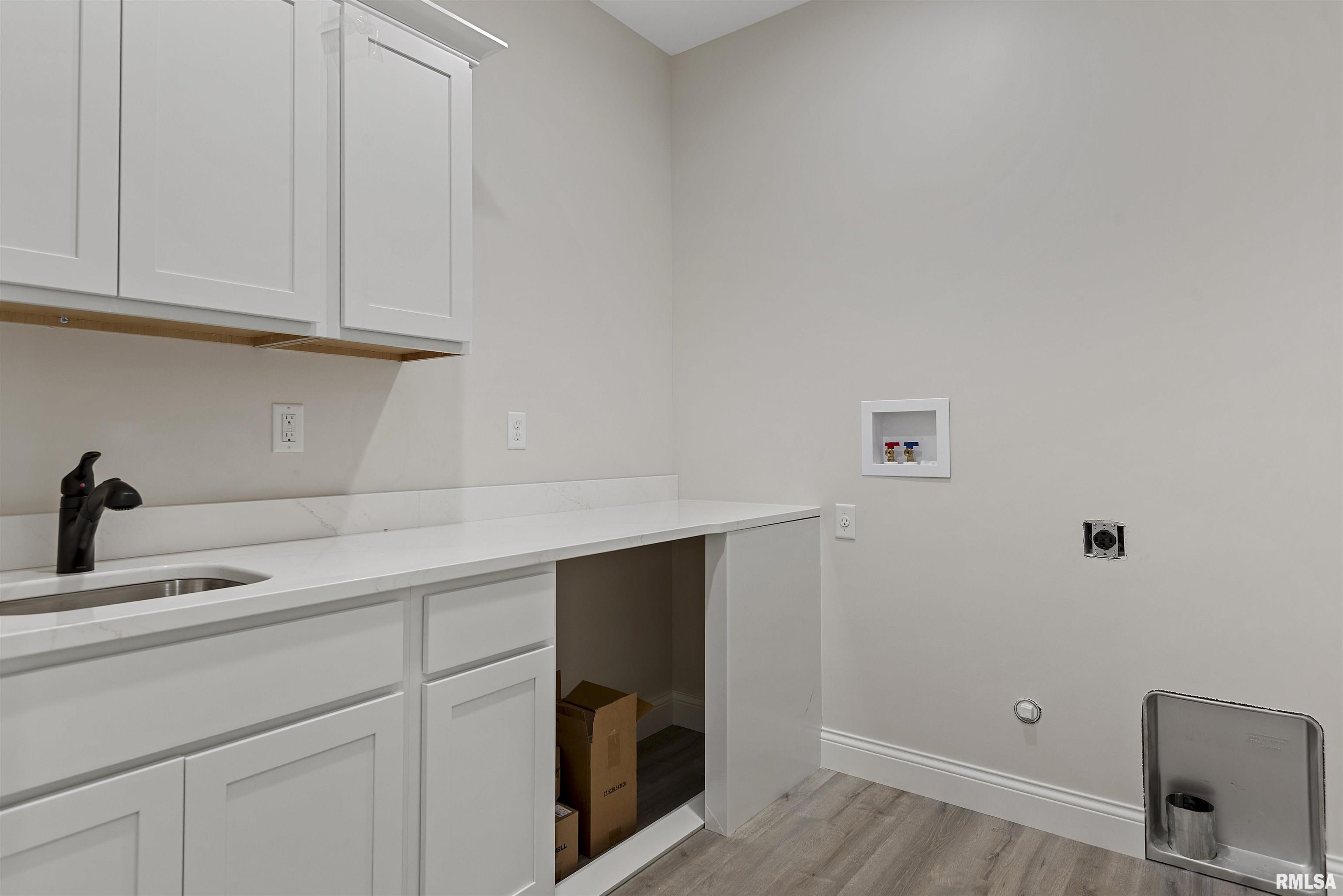 404 Sundown Lane Chatham, IL 62629 - Photo 25 of 42