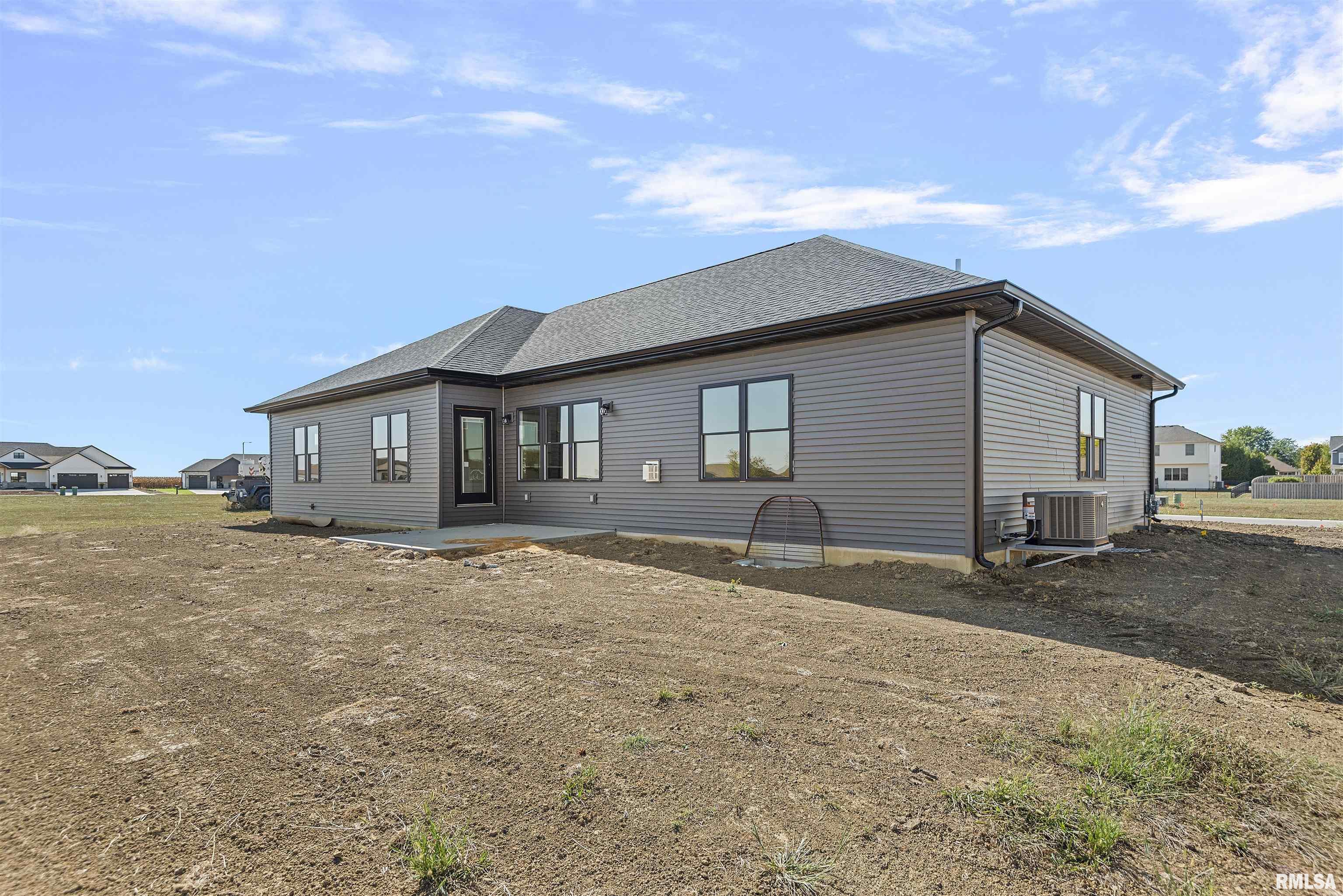 404 Sundown Lane Chatham, IL 62629 - Photo 39 of 42