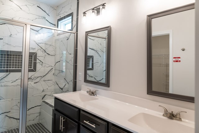 13 Cherry Acres Clarksville, TN 37042 - Photo 7 of 13 a bathroom with a sink and a mirror