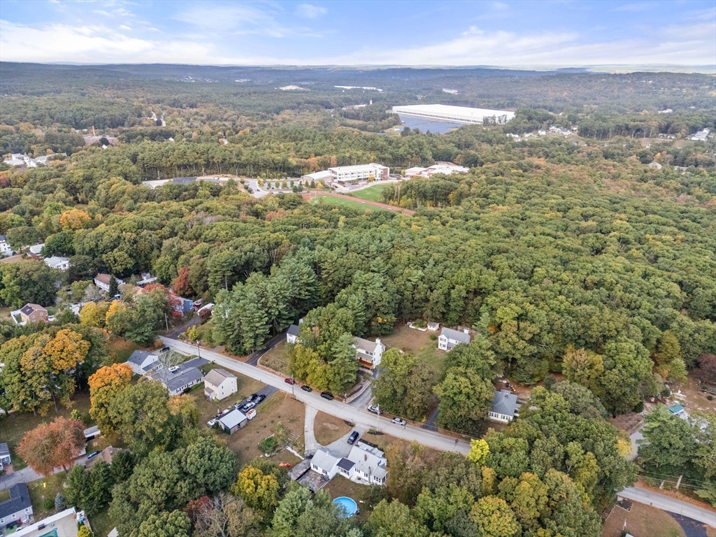 30 Martin Road Douglas, MA 01516 - Photo 31 of 33 a view of city and ocean