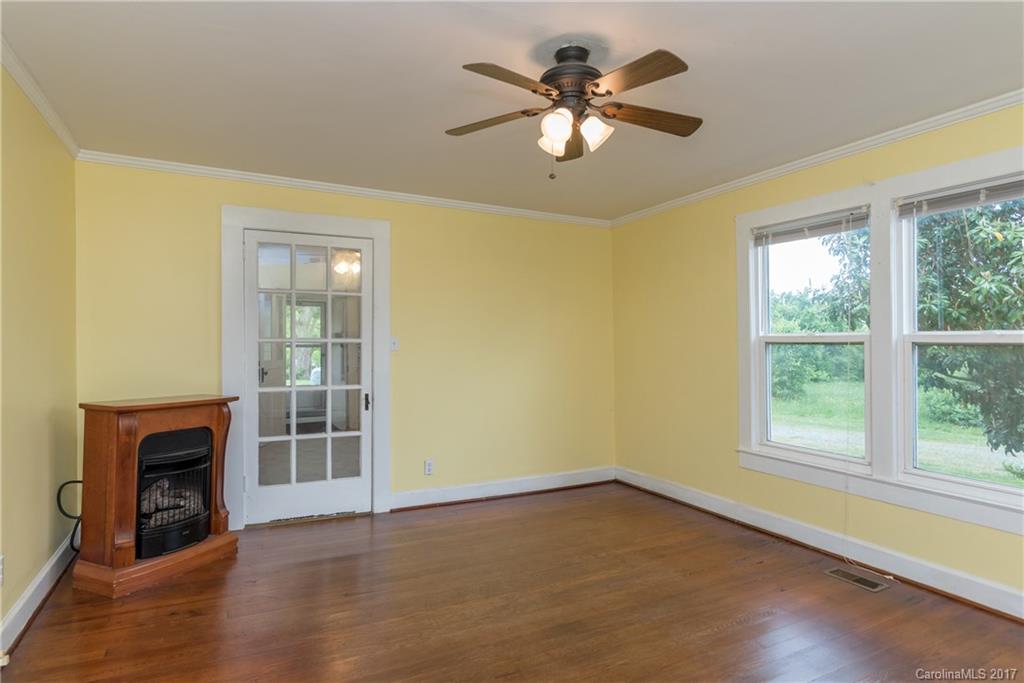 21831 Torrence Chapel Road Cornelius, NC 28031 - Photo 12 of 24 Gallery Image 12