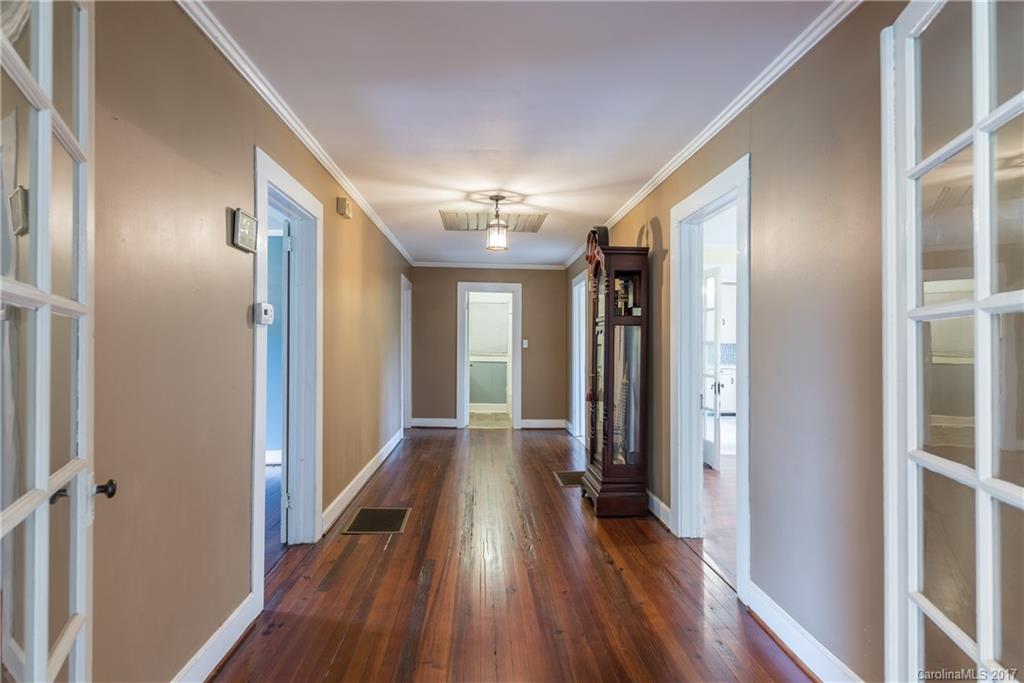 21831 Torrence Chapel Road Cornelius, NC 28031 - Photo 3 of 24 Gallery Image 3