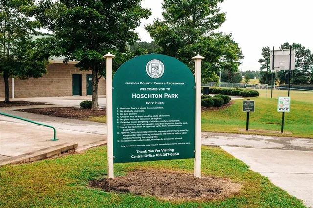 $563,405 | 165 Brandle Rose Way, Hoschton, GA 30548