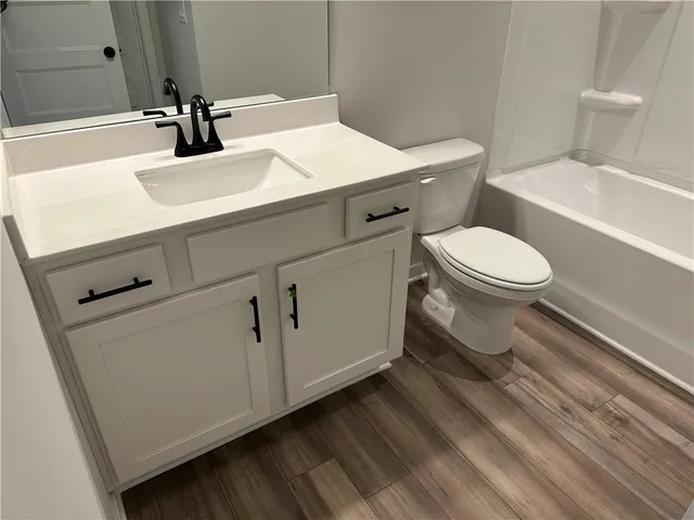 $563,405 | 165 Brandle Rose Way, Hoschton, GA 30548