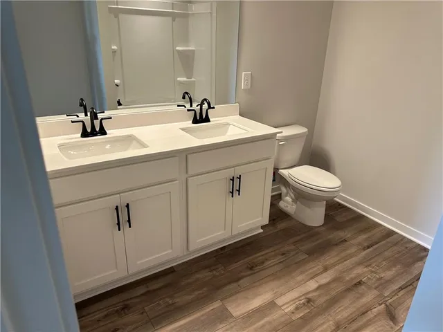 $563,405 | 165 Brandle Rose Way, Hoschton, GA 30548